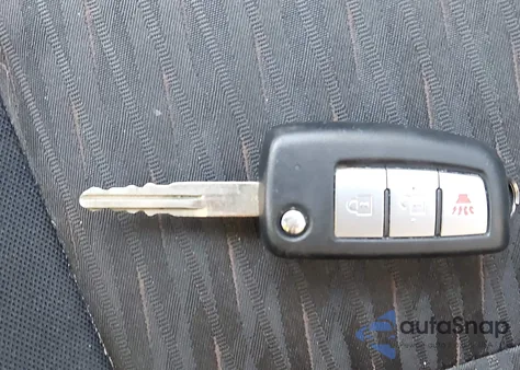 2019 Nissan Rogue S z USA, uszkodzony, nr VIN 5N1AT2MT1KC823187